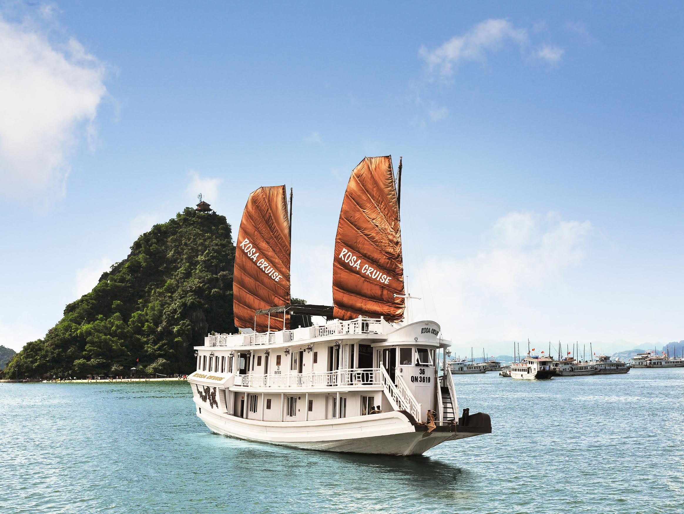 ROSA CRUISE 2 DAYS 1 NIGHT & 3 DAYS 2 NIGHTS
